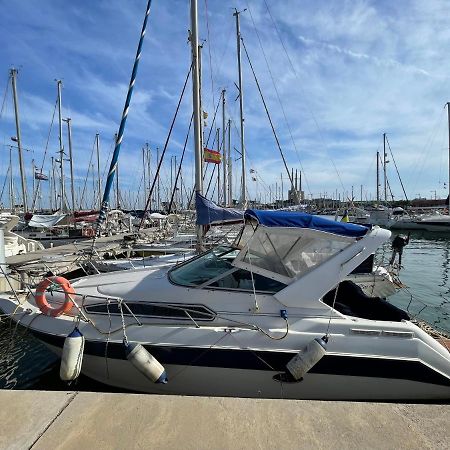 Yate Eos Hotel Badalona Bagian luar foto